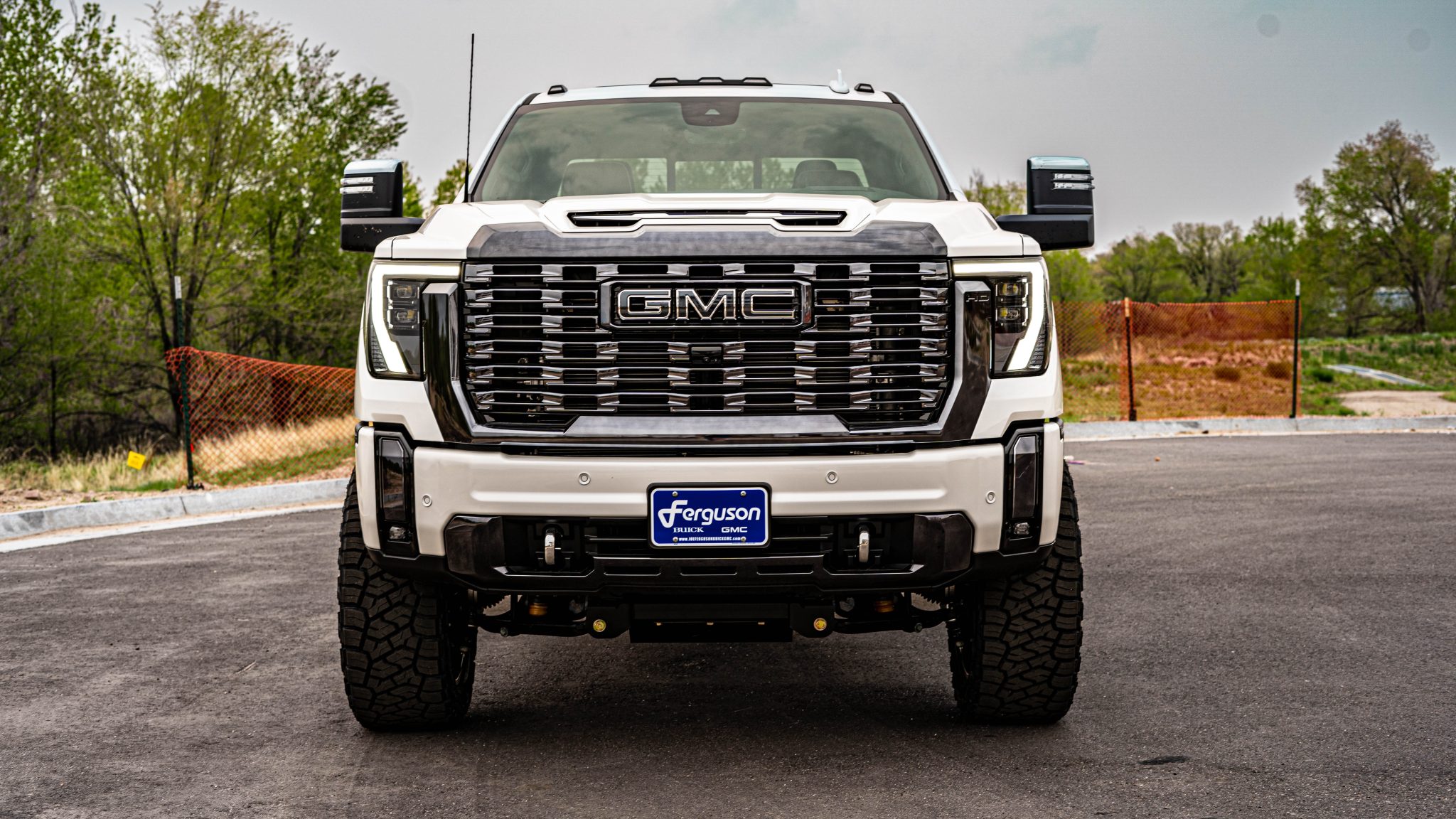 Lifted 2024 GMC Sierra HD Denali Ultimate Soco Customs & Complete